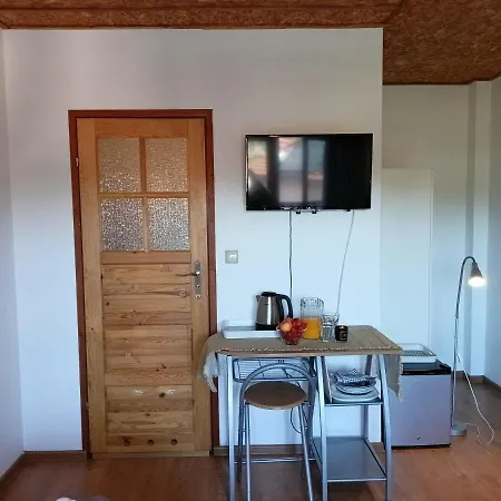 Δωμάτια σε οικογενειακή κατοικία Solorena