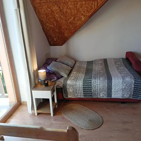 Δωμάτια σε οικογενειακή κατοικία Solorena Junoszyno