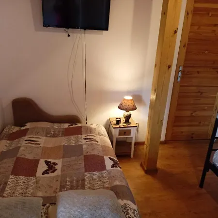 Δωμάτια σε οικογενειακή κατοικία Solorena